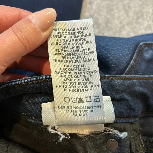 Joe's Jeans, Flawless The Icon Ankle Mid  Rise Skinny Ankle. Size 26. - Picture 11 of 11